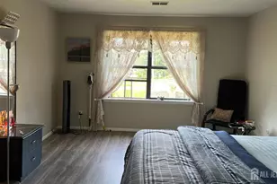 206 Sharon Garden Ct, Woodbridge Township, NJ 07095 - Photo 25