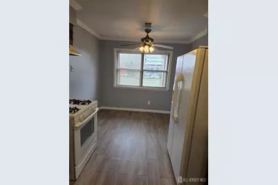 206 Sharon Garden Court, Woodbridge Township, NJ 07095 - Photo 9