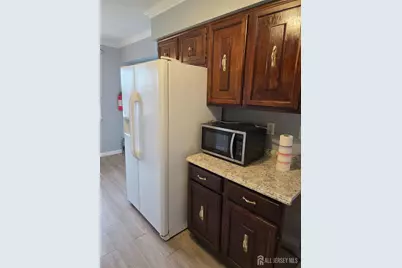 206 Sharon Garden Court, Woodbridge Township, NJ 07095 - Photo 7