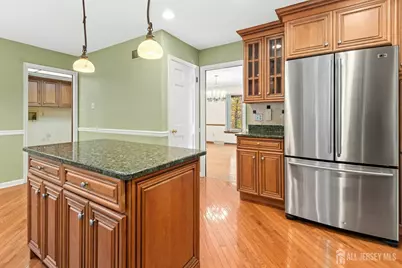 19 Ravenswood Lane, Scotch Plains Township, NJ 07076 - Photo 7