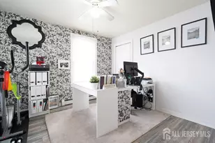 25 Reid St, Sayreville, NJ 08872 - Photo 9