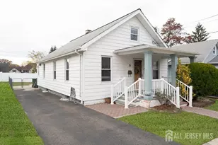 25 Reid St, Sayreville, NJ 08872 - Photo 3