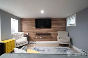 25 Reid St, Sayreville, NJ 08872 - Photo 33
