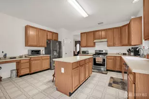 23 Margaret Dr, Franklin Township, NJ 08873 - Photo 17