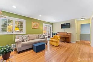 568 Mountain View Terrace, Dunellen, NJ 08812 - Photo 11