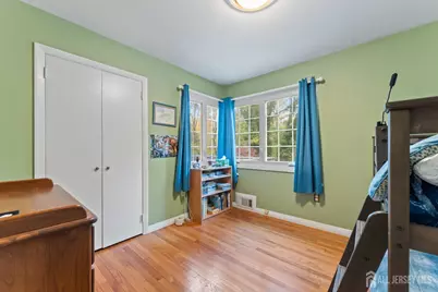 568 Mountainview Terrace, Dunellen, NJ 08812 - Photo 21