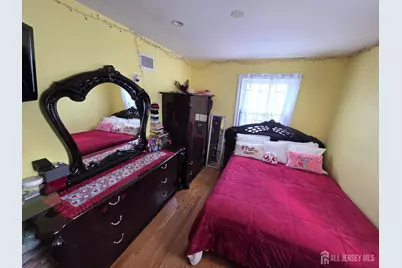 102 Clendenny Avenue, Jersey City, NJ 07304 - Photo 9