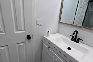 1042 Schmit Ln, North Brunswick Township, NJ 08902 - Photo 11