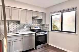 191 Hampshire Dr, Plainsboro Township, NJ 08536 - Photo 5