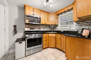 255 Newman St, Metuchen, NJ 08840 - Photo 7