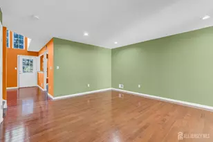 356 Hawthorne Rd, North Brunswick Township, NJ 08902 - Photo 5