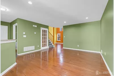 356 Hawthorne Road, North Brunswick Township, NJ 08902 - Photo 7