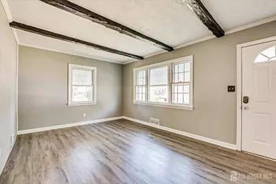 310 Howard Avenue, Middlesex, NJ 08846 - Photo 11