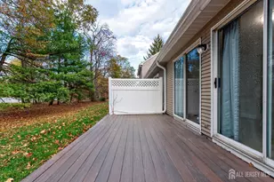 61 Albury Way, North Brunswick Township, NJ 08902 - Photo 33