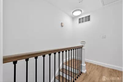 61 Albury Way, North Brunswick Township, NJ 08902 - Photo 19