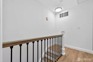 61 Albury Way, North Brunswick Township, NJ 08902 - Photo 19