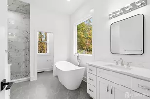 34 Mill Rd, Manalapan Township, NJ 07726 - Photo 13