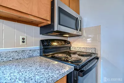 345 Lincoln Boulevard, Middlesex, NJ 08846 - Photo 9