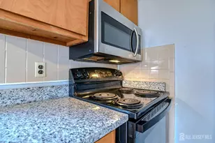 345 Lincoln Blvd, Middlesex, NJ 08846 - Photo 9