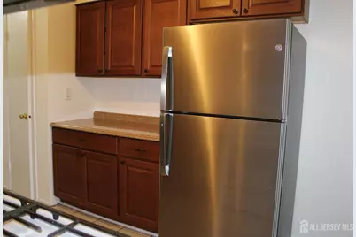 820 Edison Glen Terrace, Edison, NJ 08837 - Photo 7