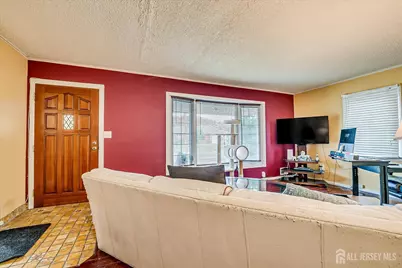1072 Bordentown Avenue, Sayreville, NJ 08859 - Photo 5