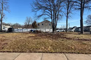 344 Charles St, Iselin, NJ 08830 - Photo 1