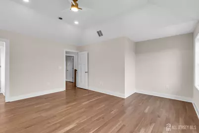 409 Eagle Avenue, Perth Amboy, NJ 08861 - Photo 25