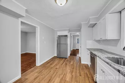 49 Comstock Street, New Brunswick, NJ 08901 - Photo 7