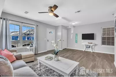 28 Bay Avenue, Keansburg, NJ 07734 - Photo 11