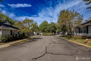 412 Hawkshead Way, Franklin Township, NJ 08873 - Photo 31