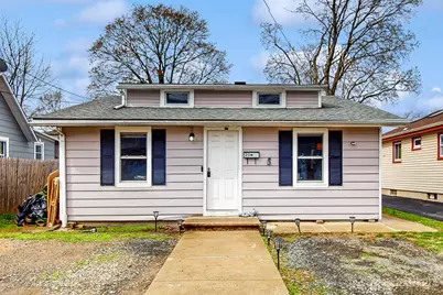 20 S So 8th Avenue, Manville, NJ 08835 - Photo 1