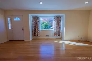 10-Q Dayton Circle, South Brunswick Township, NJ 08810 - Photo 3