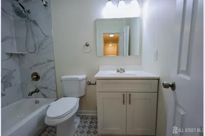 10-Q Dayton Circle, South Brunswick Township, NJ 08810 - Photo 23