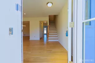 10-Q Dayton Circle, South Brunswick Township, NJ 08810 - Photo 21