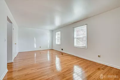 536 Elsie Avenue, South Plainfield, NJ 07080 - Photo 17