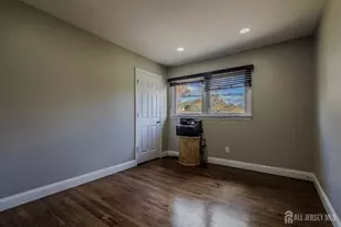 1 Hallo St, Edison, NJ 08837 - Photo 15