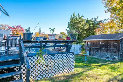 615 Greenwood Avenue, Old Bridge Township, NJ 08879 - Photo 17