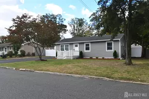 914 Neville St, Toms River Township, NJ 08753 - Photo 3