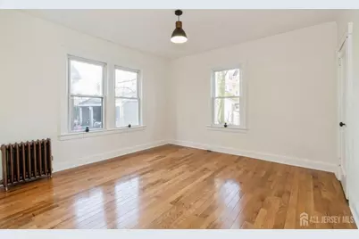 41-43 Poe Avenue, Newark, NJ 07106 - Photo 15