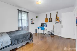 1080 Ottawa St, North Brunswick Township, NJ 08902 - Photo 29