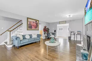 1080 Ottawa St, North Brunswick Township, NJ 08902 - Photo 9