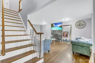 1080 Ottawa St, North Brunswick Township, NJ 08902 - Photo 5