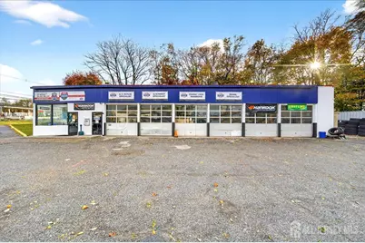 976 Us-9 S, Sayreville, NJ 08859 - Photo 1