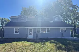 19 Lahiere Ave, Edison, NJ 08817 - Photo 1