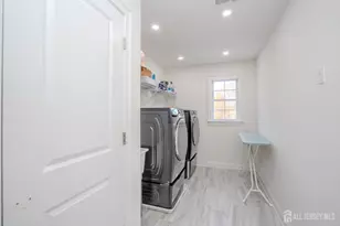 2 Hitching Post Pl, Monroe Township, NJ 08831 - Photo 37