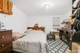 203 Gordon St, Perth Amboy, NJ 08861 - Photo 13