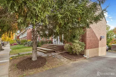 35 Edgewater Place, Edgewater, NJ 07020 - Photo 3