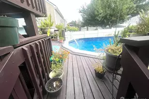 345 ShadyNook St, Aberdeen Township, NJ 07735 - Photo 23