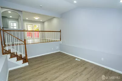 23 Cheltenham Place, Sayreville, NJ 08872 - Photo 3