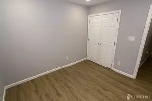 23 Cheltenham Pl, Sayreville, NJ 08872 - Photo 17